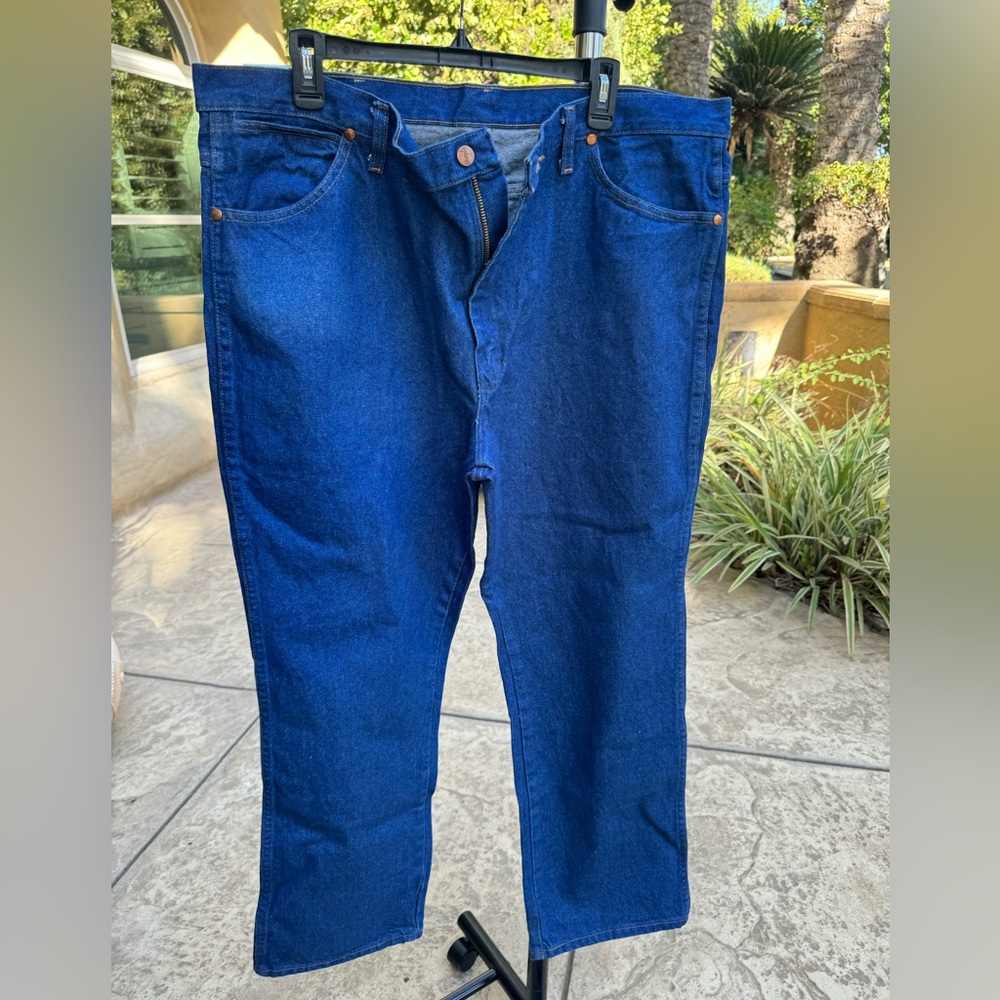 Wrangler Men's Deep Blue Slim Fit Jeans | 40 x 30